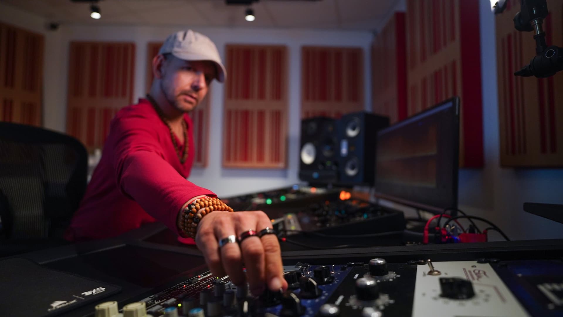Doctor Mix studio equipment and services